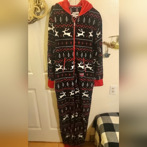 Tipsy Elves Onsie XL (Adult Male) - Picture 1 of 4